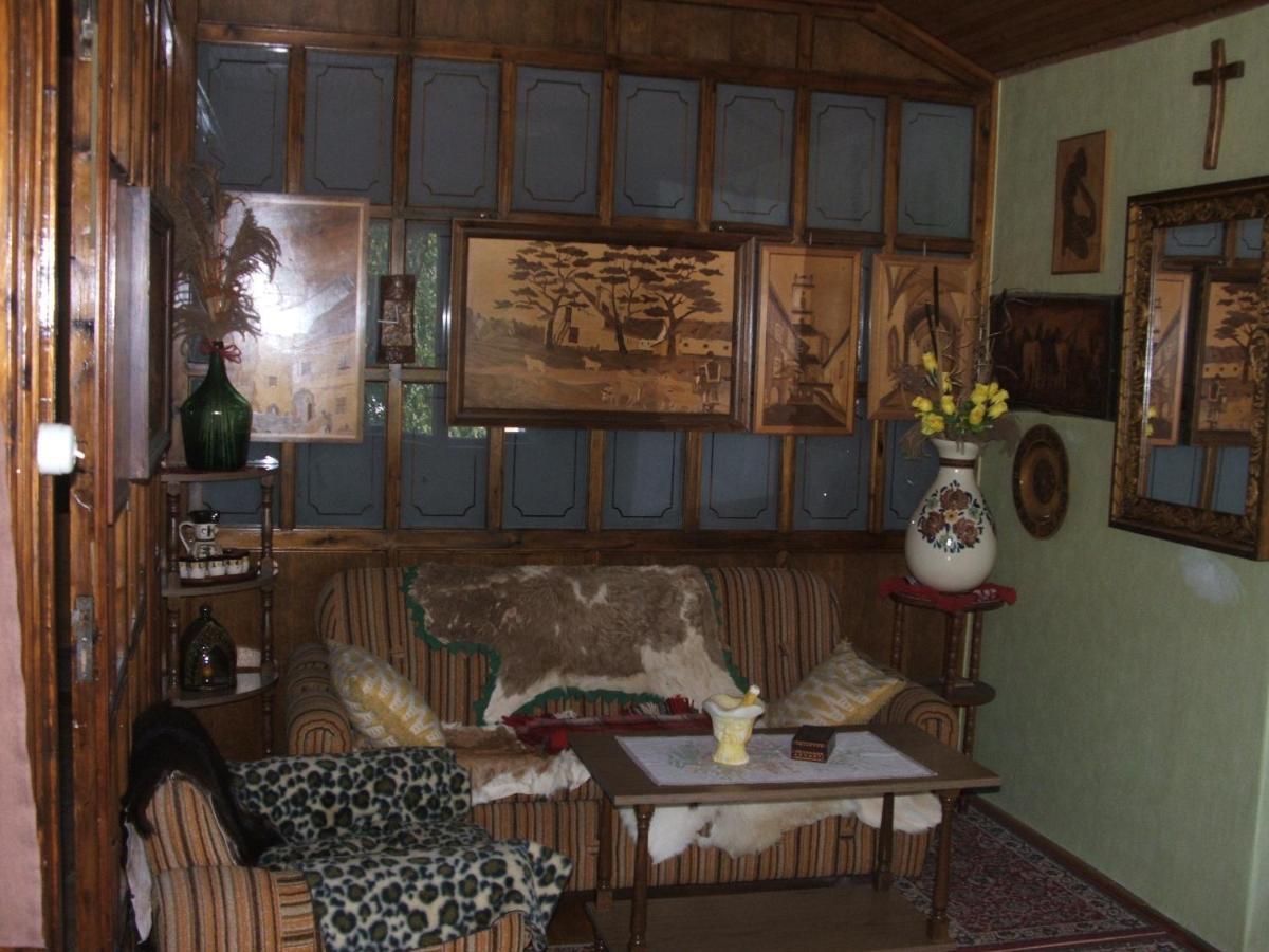 Agancs Vendeghaz Hotell Balatonszárszó Exteriör bild