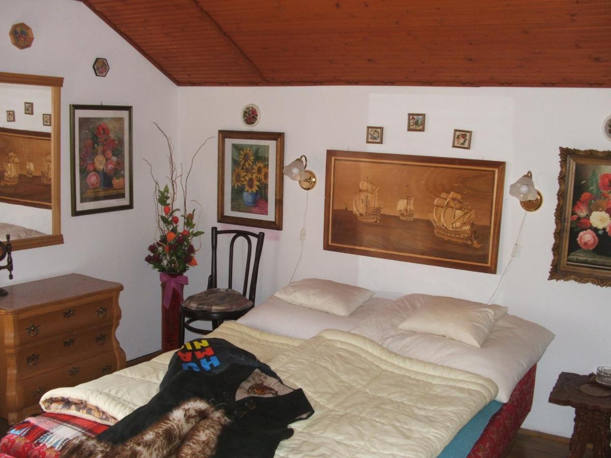 Agancs Vendeghaz Hotell Balatonszárszó Exteriör bild